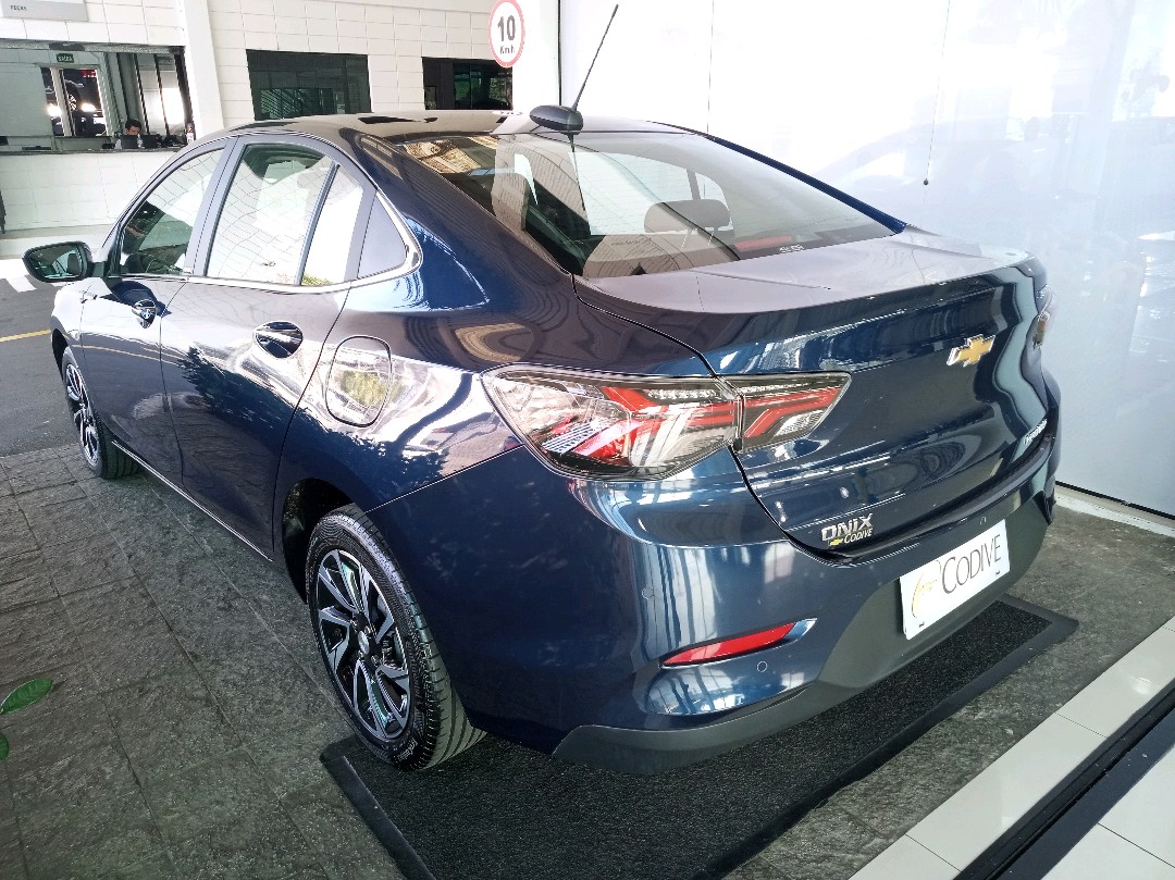 ONIX PLUS 1.0 TURBO FLEX PREMIER AUTOMÁTICO5