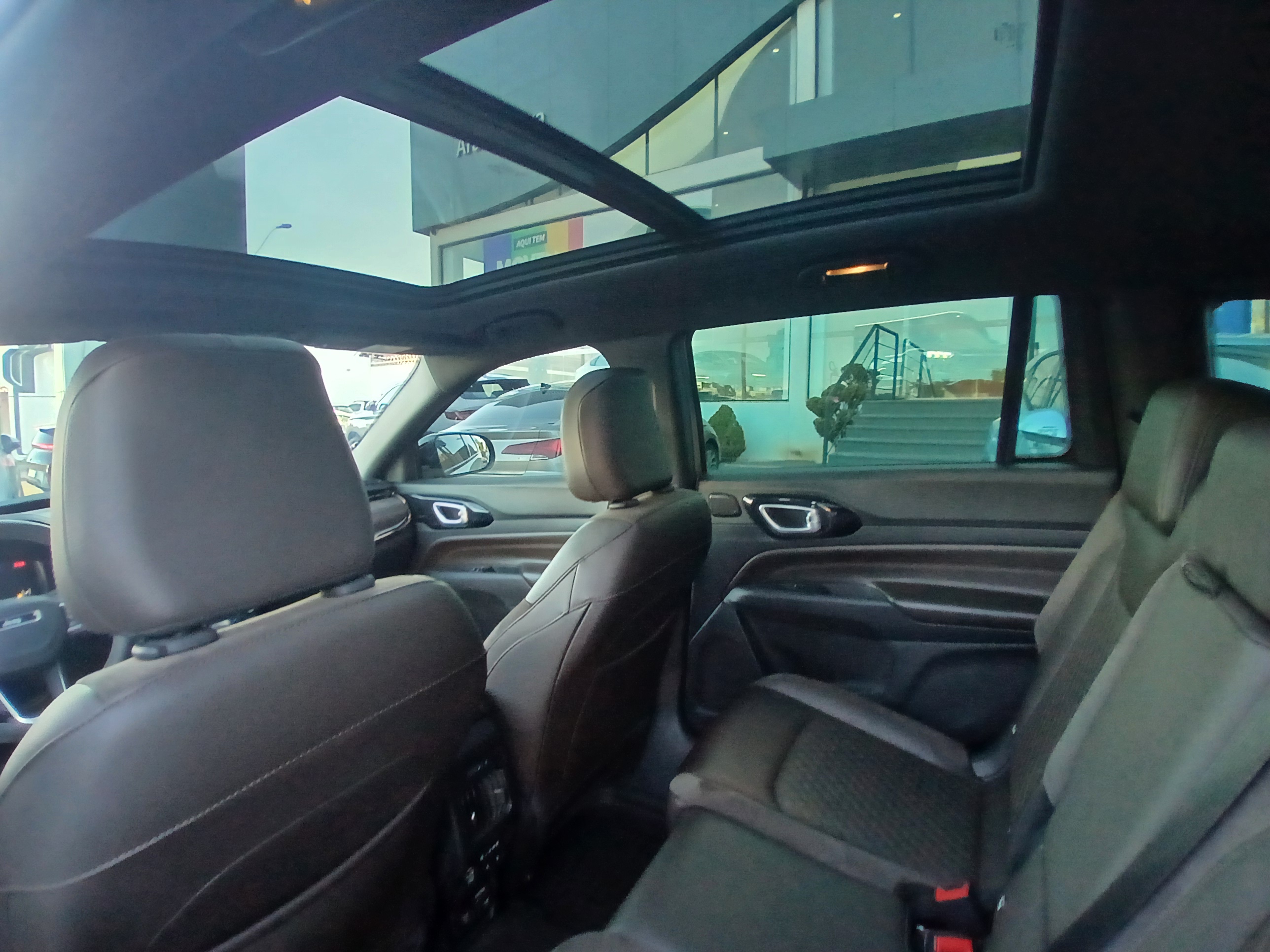 COMMANDER 1.3 T270 TURBO FLEX OVERLAND AT69