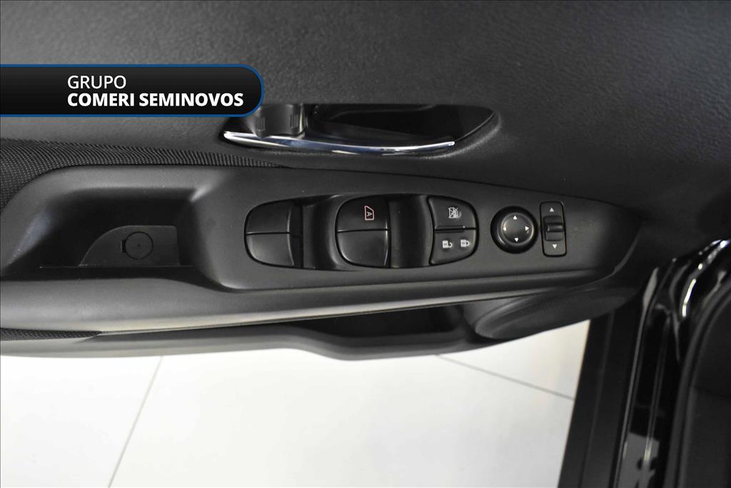 KICKS PLAY 1.6 16V FLEXSTART SENSE XTRONIC16