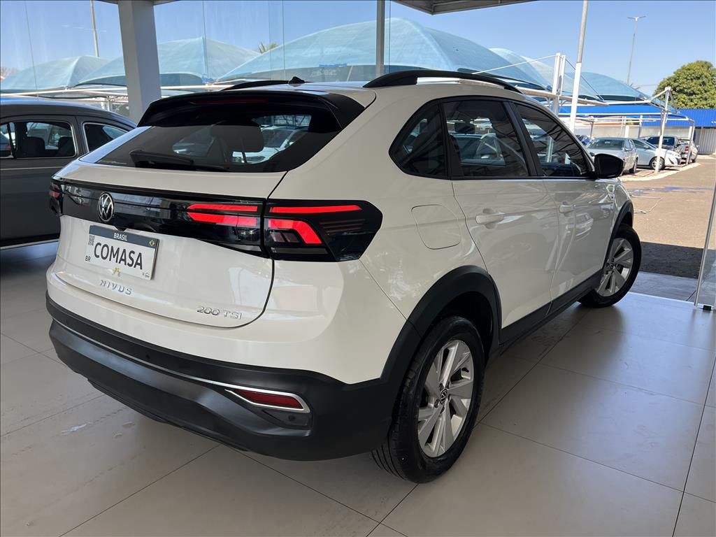 NIVUS 1.0 200 TSI TOTAL FLEX COMFORTLINE AUTOMÁTICO5