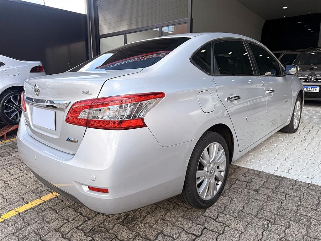 Nissan Sentra - 2.0 SL 16V FLEX 4P AUTOMÁTICO