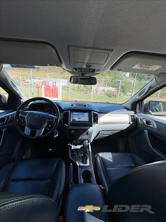 RANGER 3.2 XLT 4X4 CD 20V DIESEL 4P AUTOMÁTICO3