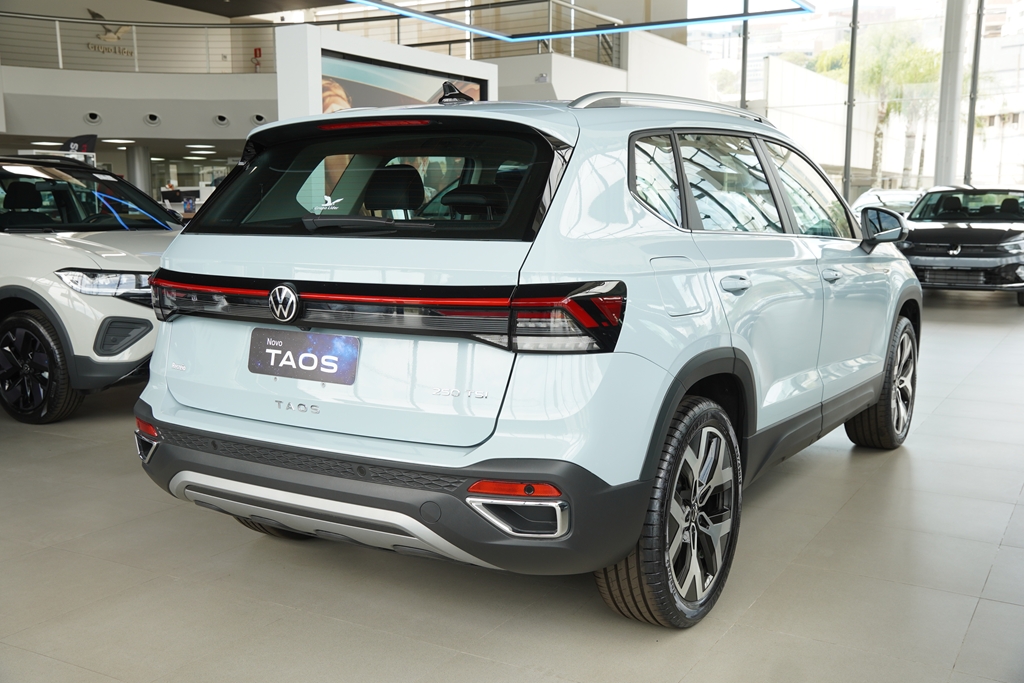 TAOS 1.4 250 TSI TOTAL FLEX HIGHLINE AUTOMÁTICO3