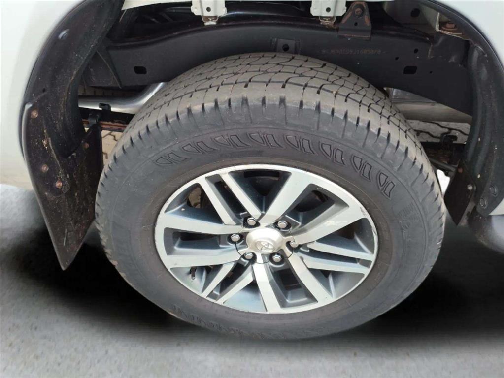 HILUX 2.8 SRX 4X4 CD 16V DIESEL 4P AUTOMÁTICO9
