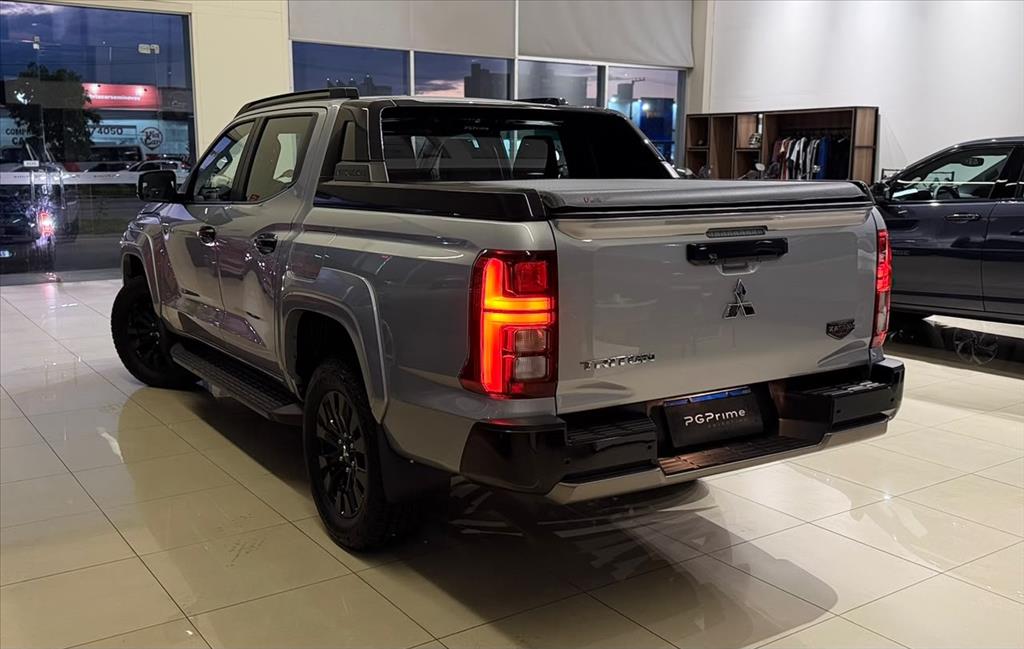 TRITON 2.4 BITURBO DIESEL CD KATANA 4X4 AUTOMÁTICO7