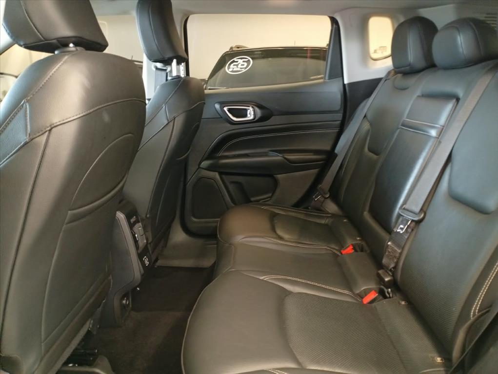 COMPASS 1.3 T270 TURBO FLEX LIMITED AT68
