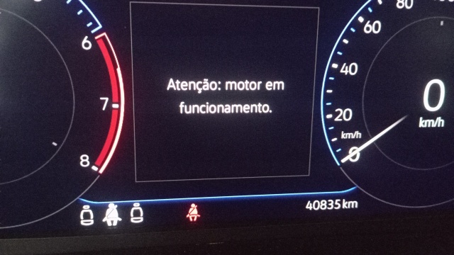 NIVUS 1.0 200 TSI TOTAL FLEX HIGHLINE AUTOMÁTICO10