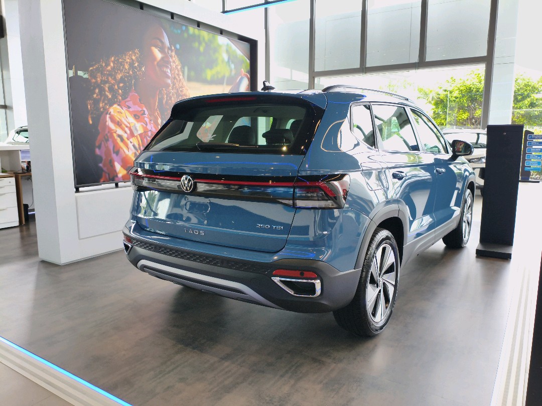 TAOS 1.4 250 TSI TOTAL FLEX COMFORTLINE AUTOMÁTICO4