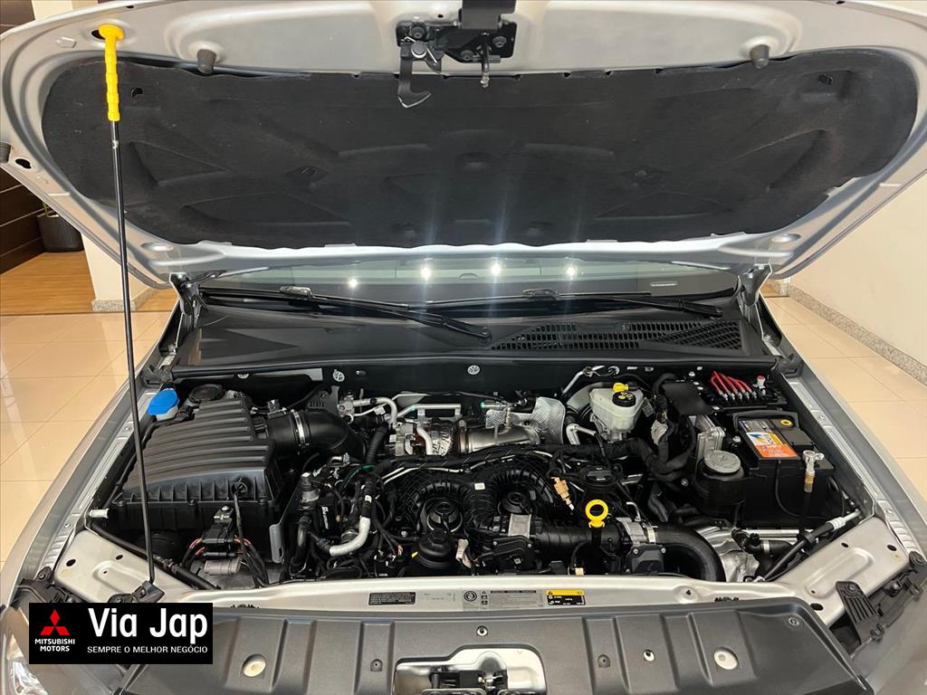 Volkswagen-AMAROK-2.0 HIGHLINE 4X4 CD 16V TURBO INTERCOOLER DIESEL 4P AUTOMÁTICO