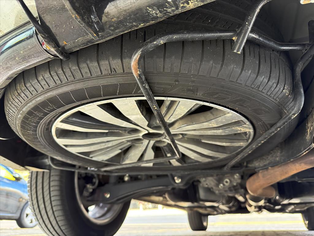 Mitsubishi Outlander - 3.0 MIVEC V6 GASOLINA HPE-S AWD AUTOMÁTICO