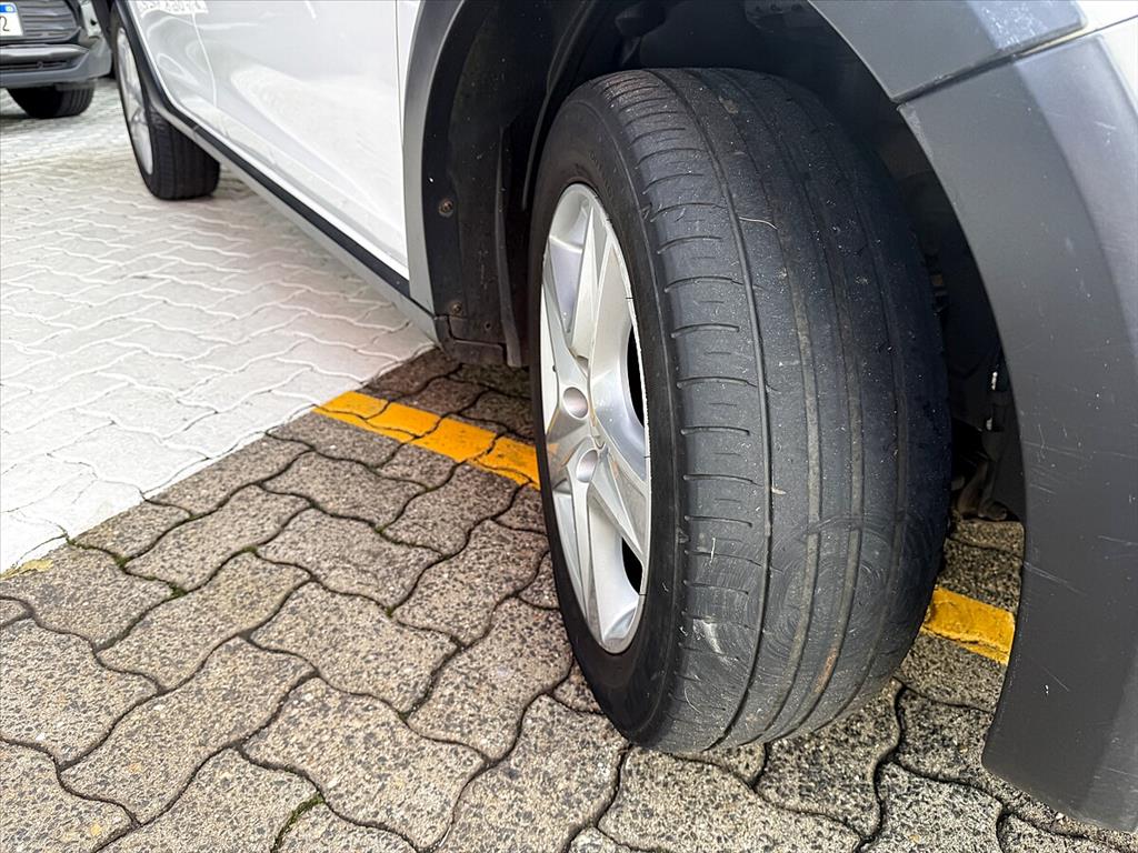 Renault Logan - 1.6 16V SCE FLEX ZEN X-TRONIC