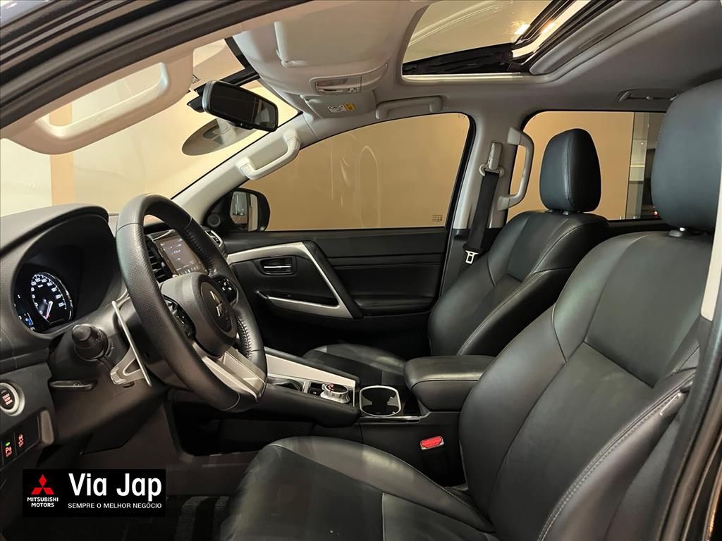 Mitsubishi-PAJERO SPORT-2.4 16V MIVEC TURBO DIESEL HPE-S AWD AUTOMÁTICO
