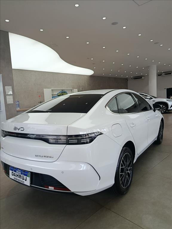 KING 1.5 DM-I PHEV GS AUTOMÁTICO9