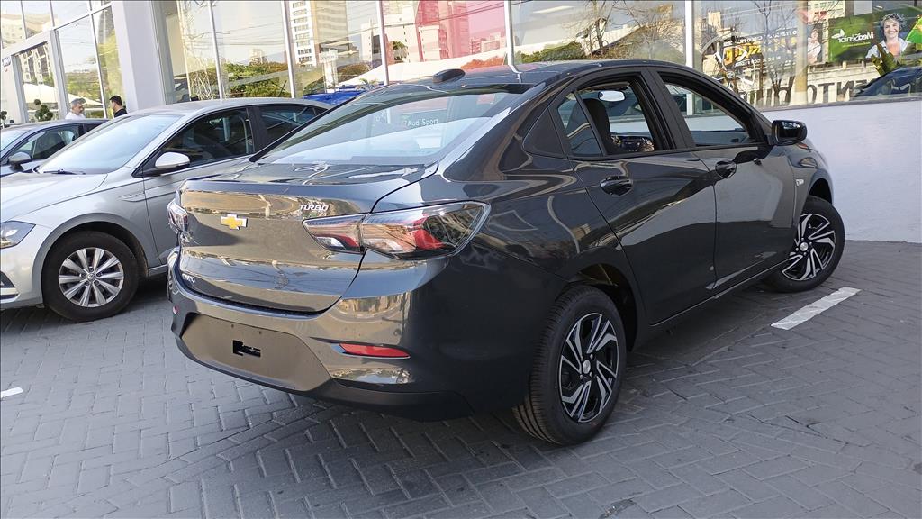 ONIX PLUS 1.0 TURBO FLEX AUTOMÁTICO3