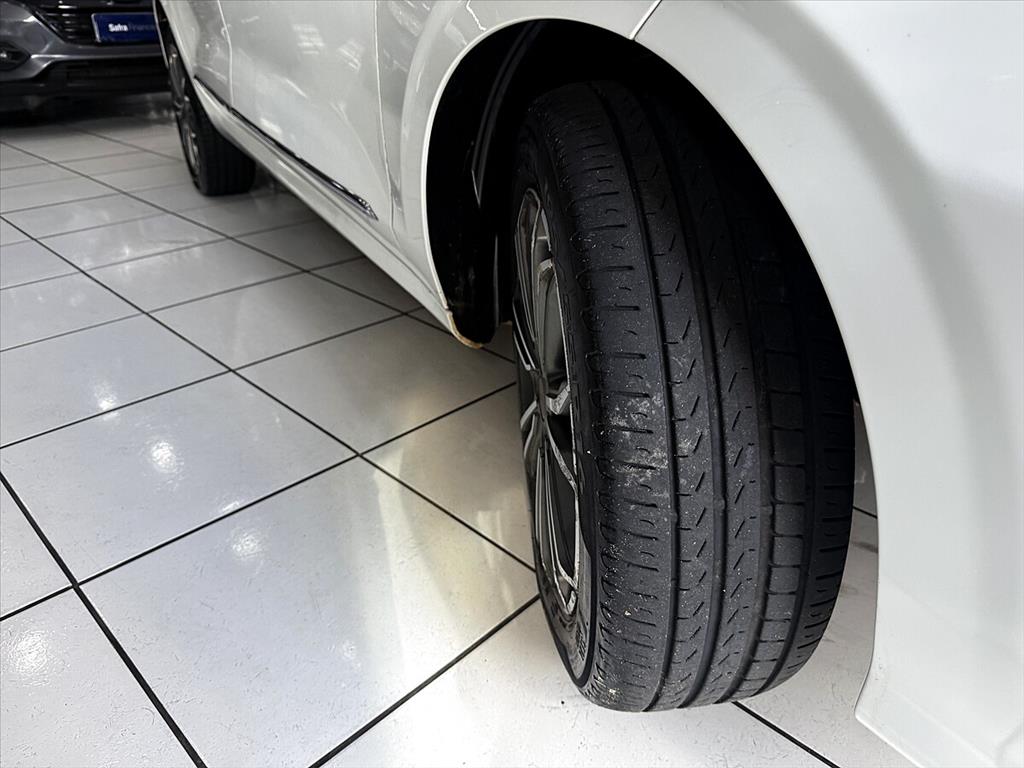 Fiat Cronos - 1.8 E.TORQ FLEX PRECISION AT6