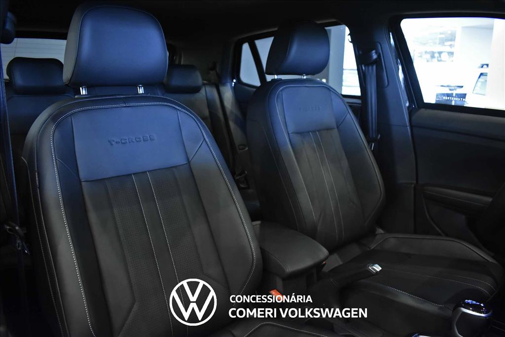 2026 VOLKSWAGEN T-CROSS 1.4 250 TSI TOTAL FLEX HIGHLINE AUTOMÁTICO