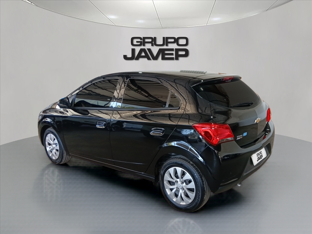 GM - Chevrolet-ONIX-1.4 MPFI LT 8V FLEX 4P MANUAL