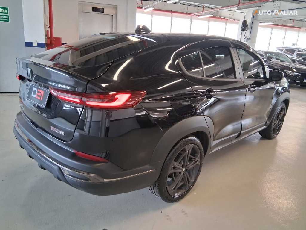 Fiat-FASTBACK-1.3 TURBO 270 FLEX LIMITED EDITION AT6