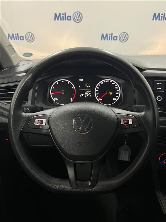 POLO 1.0 MPI TRACK MANUAL8