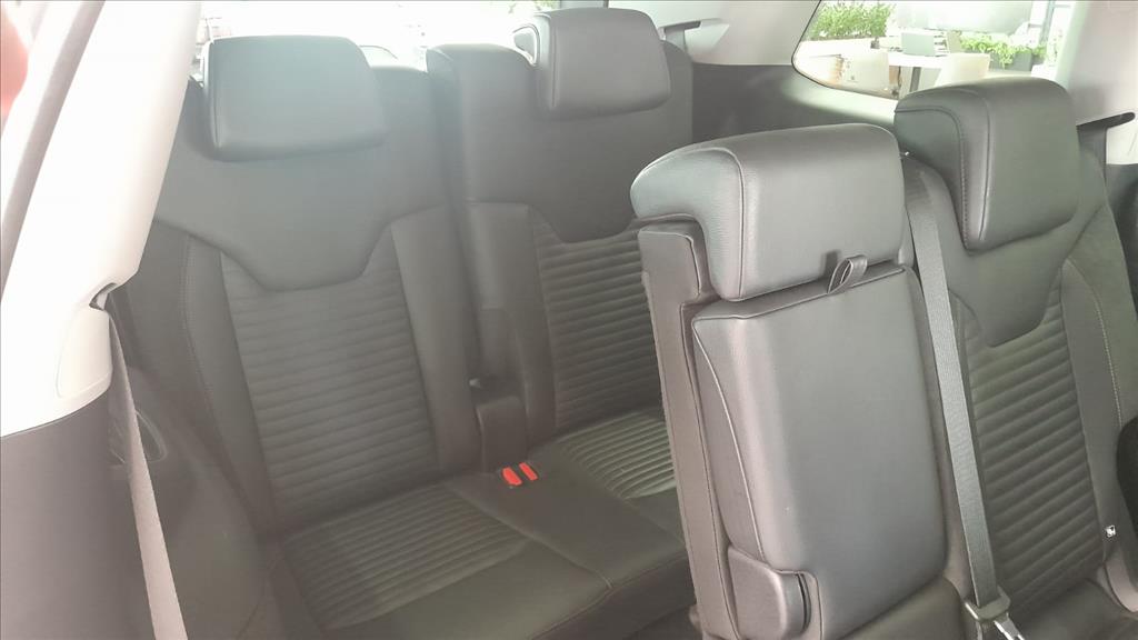 COMMANDER 1.3 T270 TURBO FLEX LIMITED AT6 COMMANDER 1.3 T270 TURBO FLEX LIMITED AT6