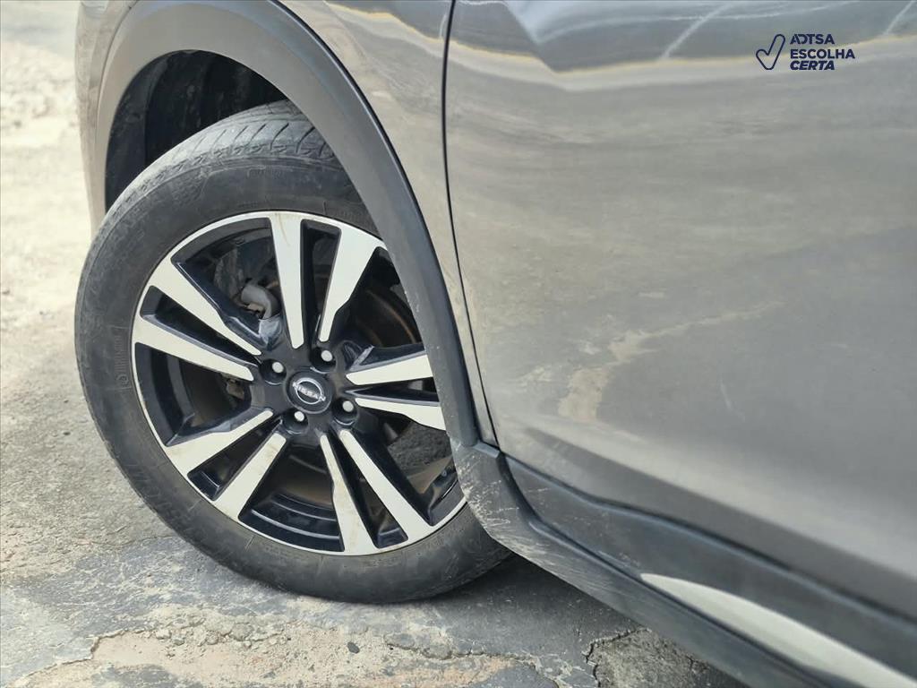 Nissan KICKS 2024