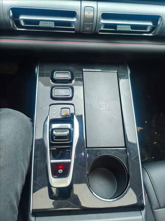 GS4 2.0 HEV ELITE AUTOMÁTICO17