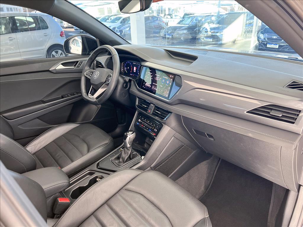TAOS 1.4 250 TSI TOTAL FLEX HIGHLINE AUTOMÁTICO13