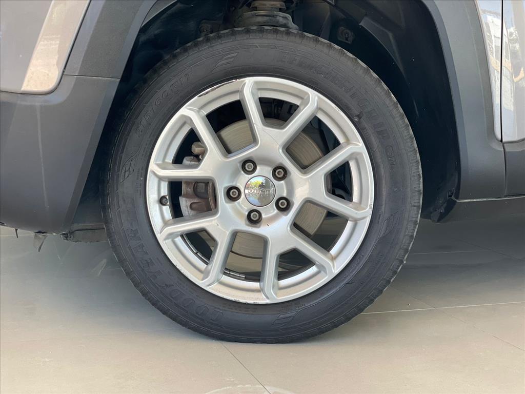 RENEGADE 1.8 16V FLEX SPORT 4P AUTOMÁTICO2