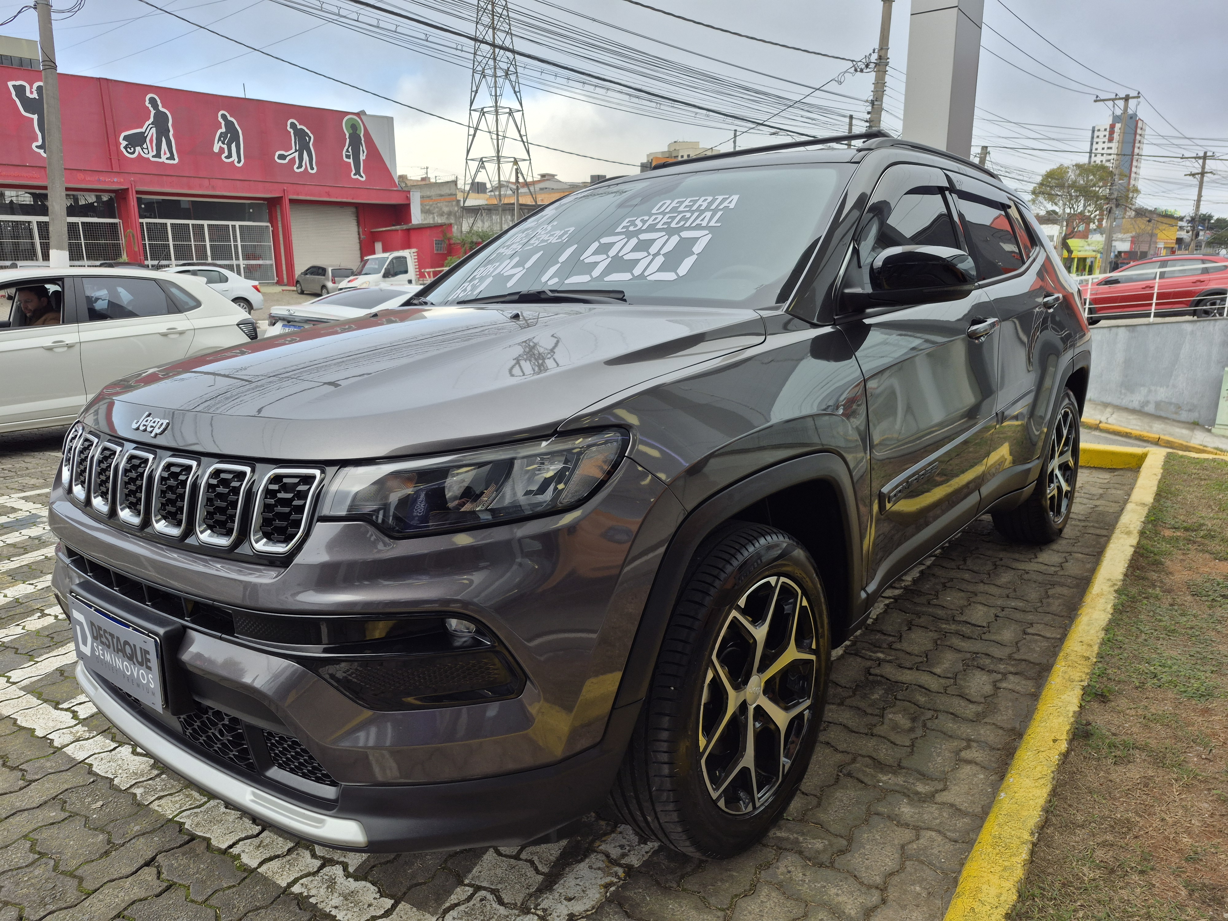Foto ilustrativa do carro