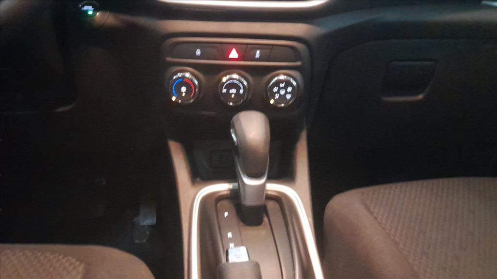 TRACKER 1.0 TURBO FLEX AUTOMÁTICO8