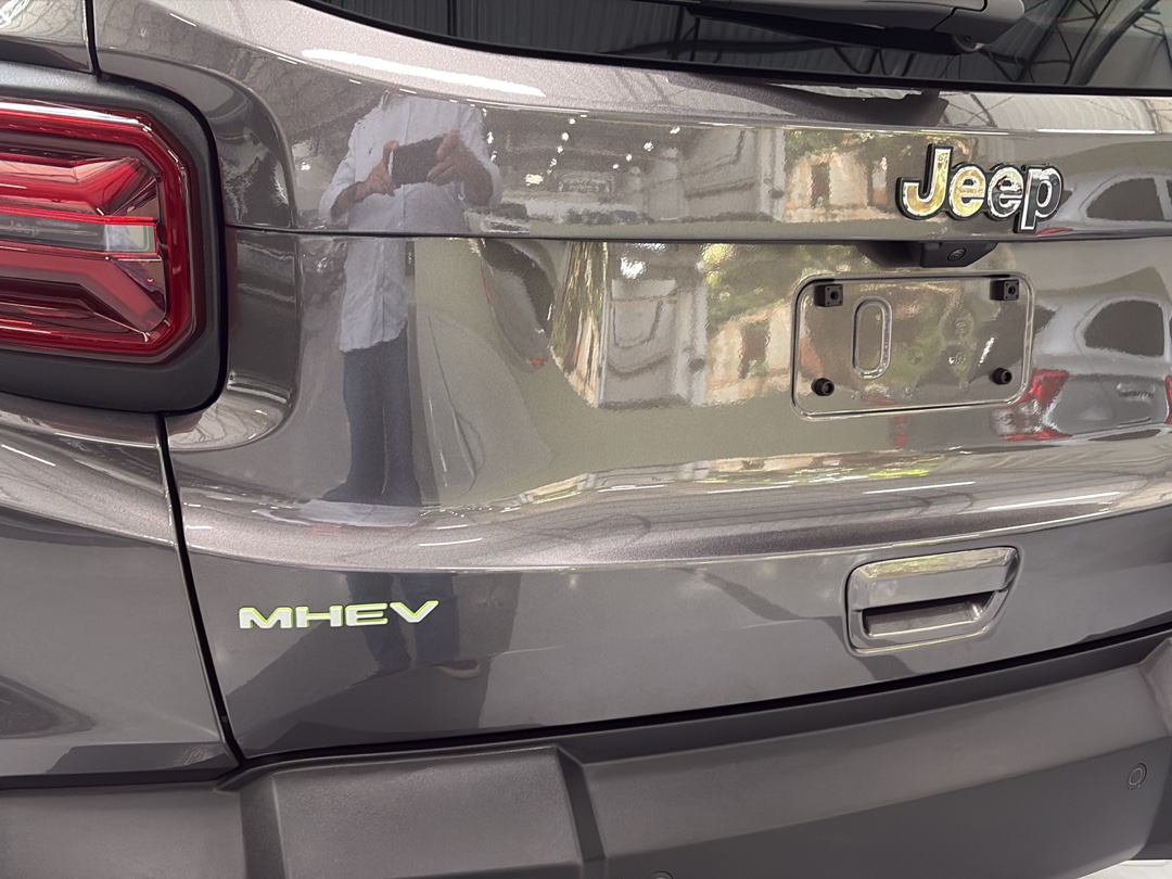 RENEGADE 1.3 T270 TURBO MHEV LONGITUDE AT63