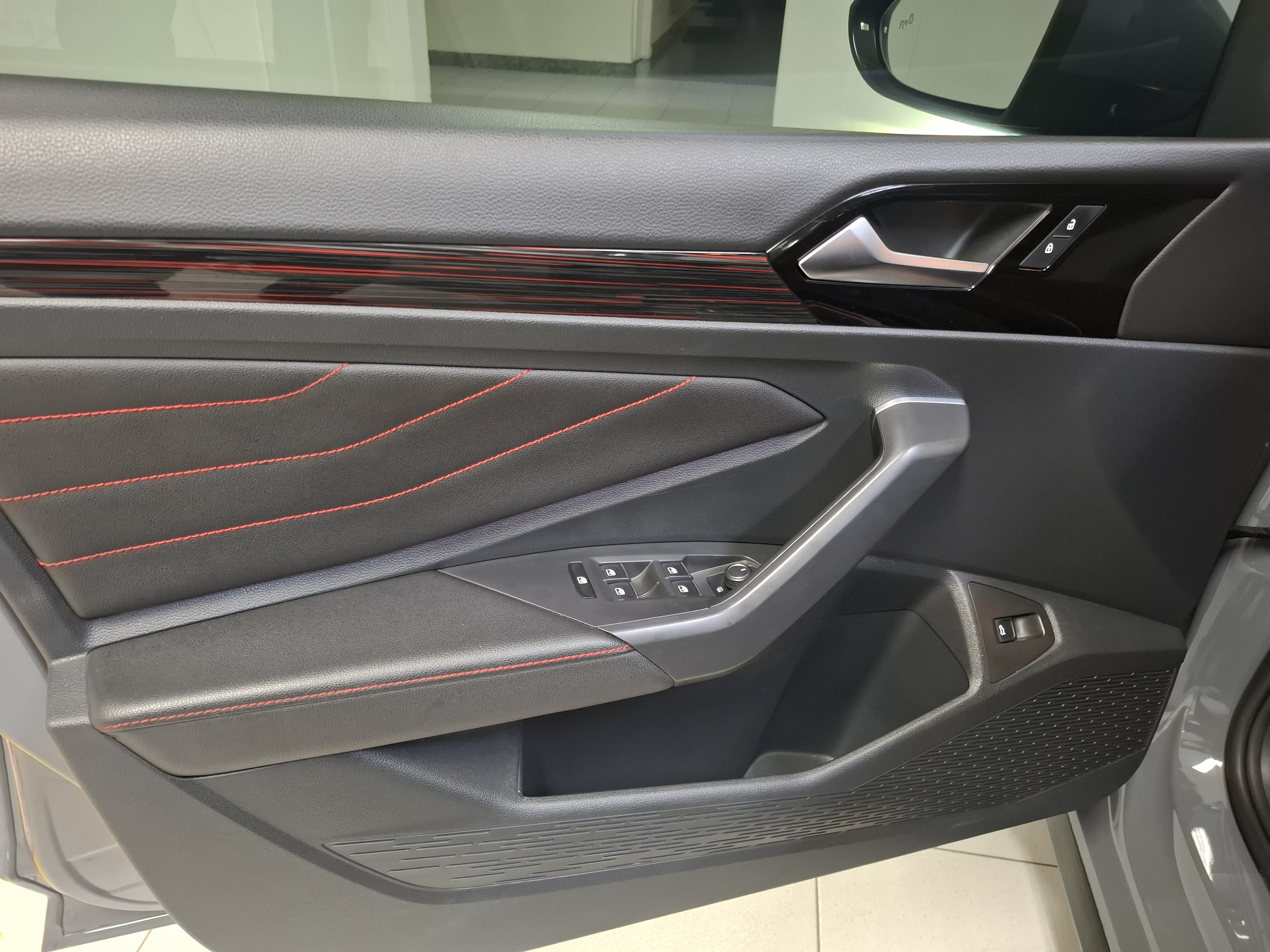 JETTA 2.0 350 TSI GASOLINA GLI DSG11