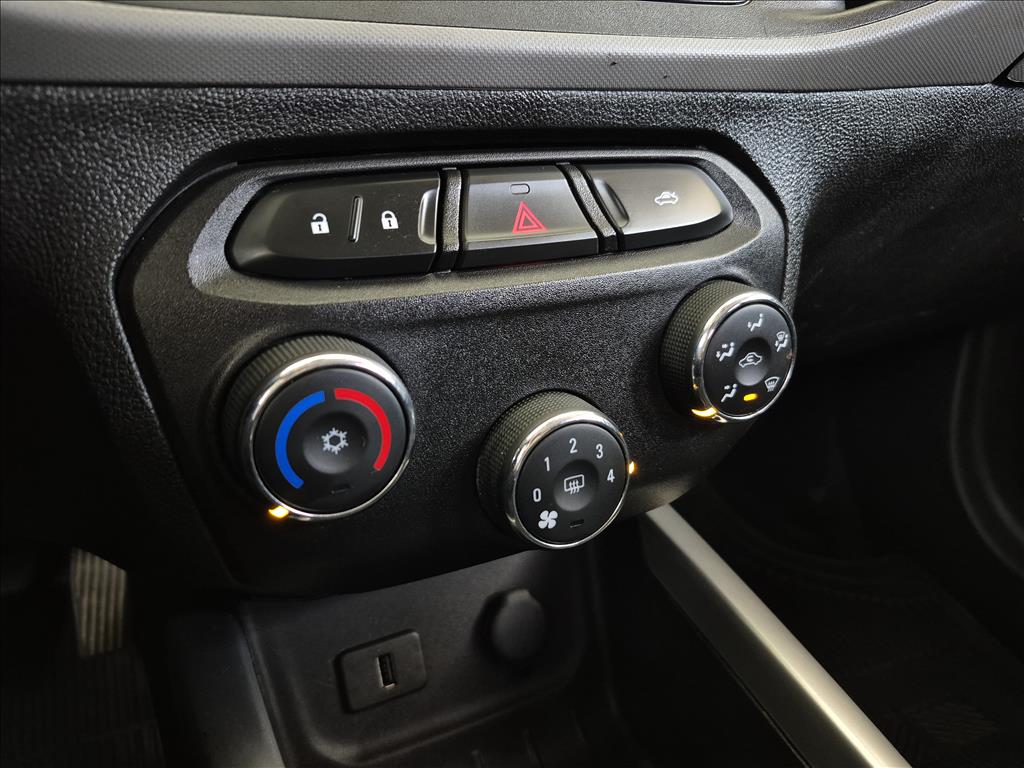 ONIX 1.4 MPFI LT 8V FLEX 4P MANUAL9