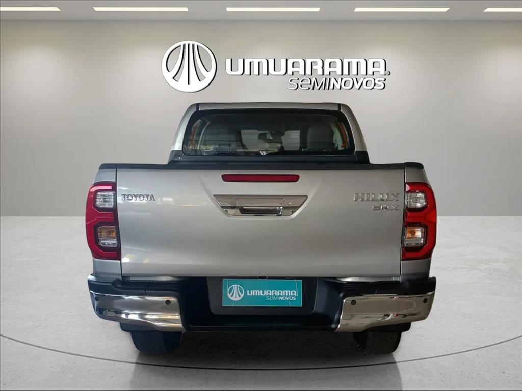 HILUX 2.8 D-4D TURBO DIESEL CD SRX 4X4 AUTOMÁTICO4