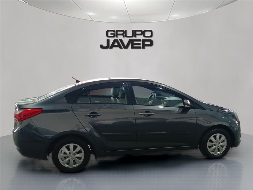 Hyundai HB20S 1.6 Comfort Plus 16V Flex 4P Automático - foto 4