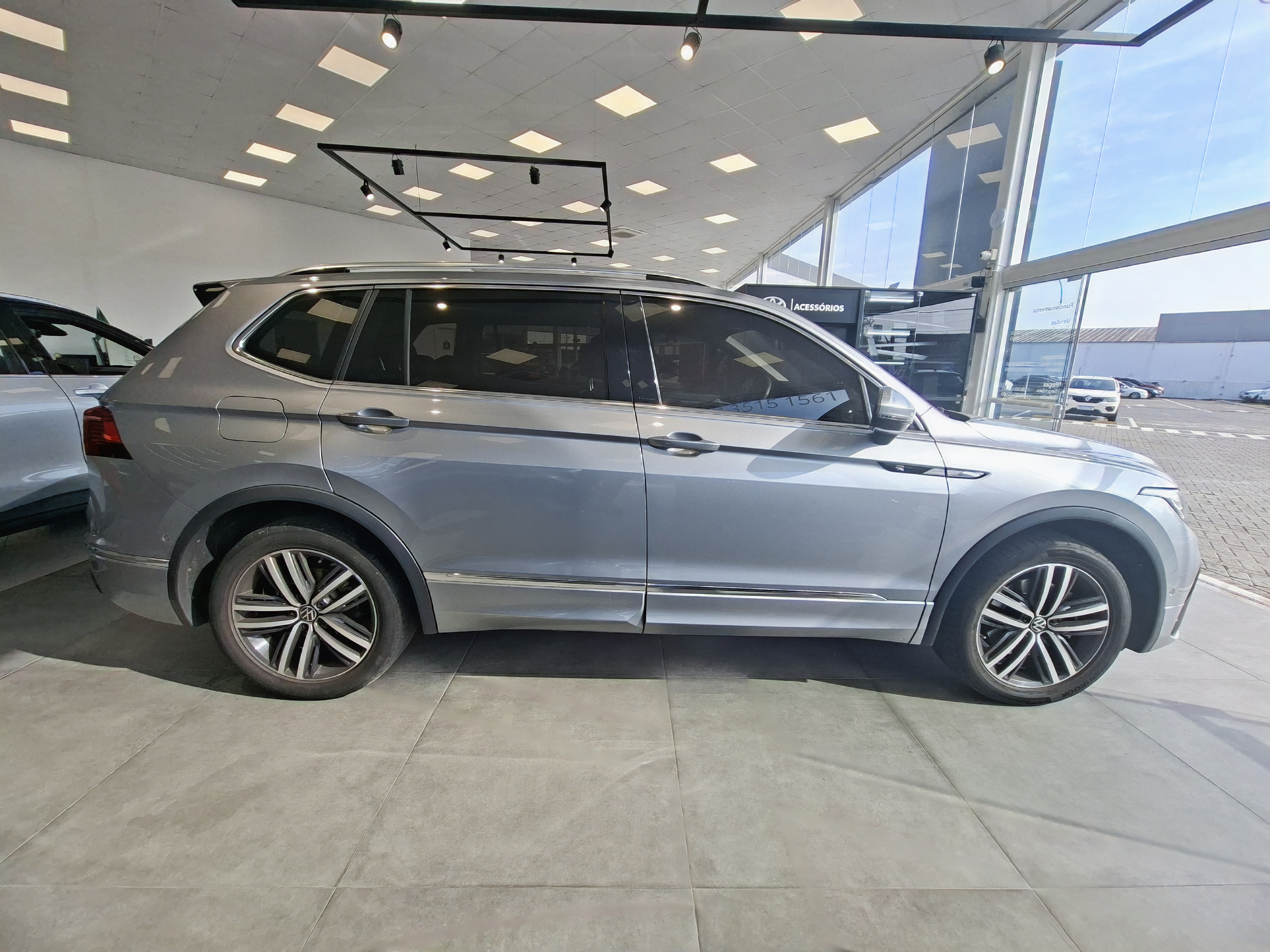 TIGUAN 2.0 300 TSI GASOLINA ALLSPACE R-LINE AUTOMÁTICO6