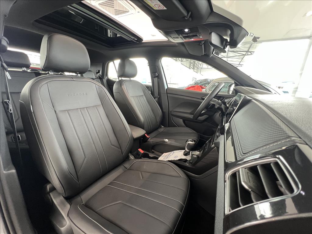 T-CROSS 1.4 250 TSI TOTAL FLEX HIGHLINE AUTOMÁTICO17