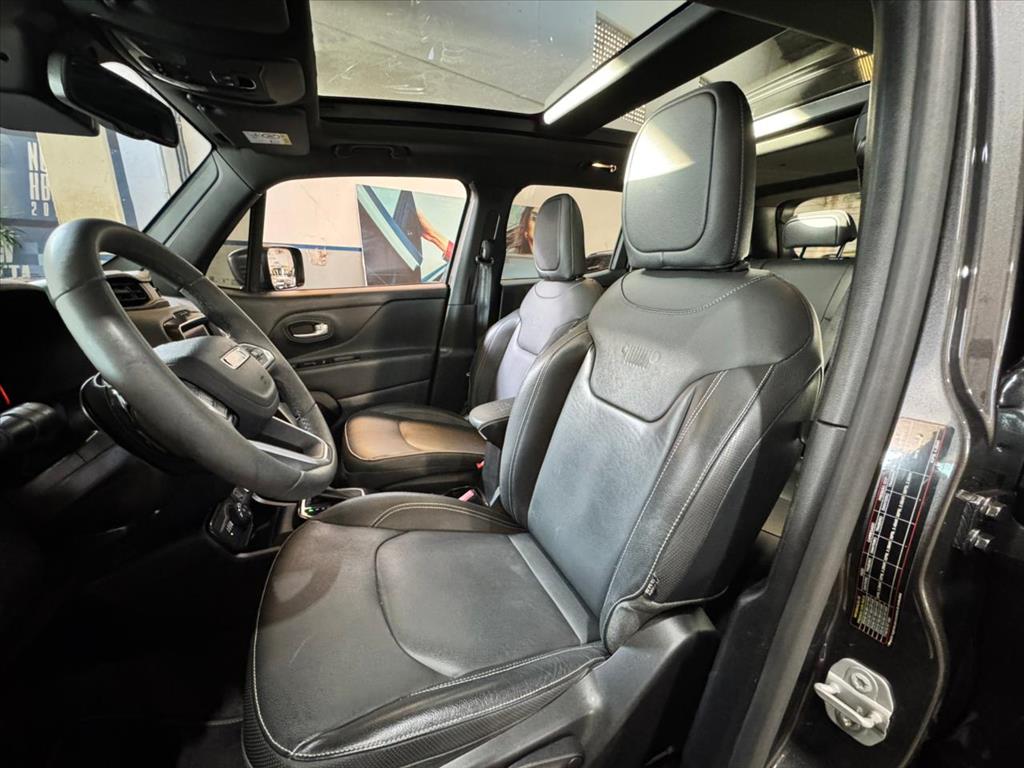 Jeep-RENEGADE-1.3 T270 TURBO FLEX S 4X4 AT9