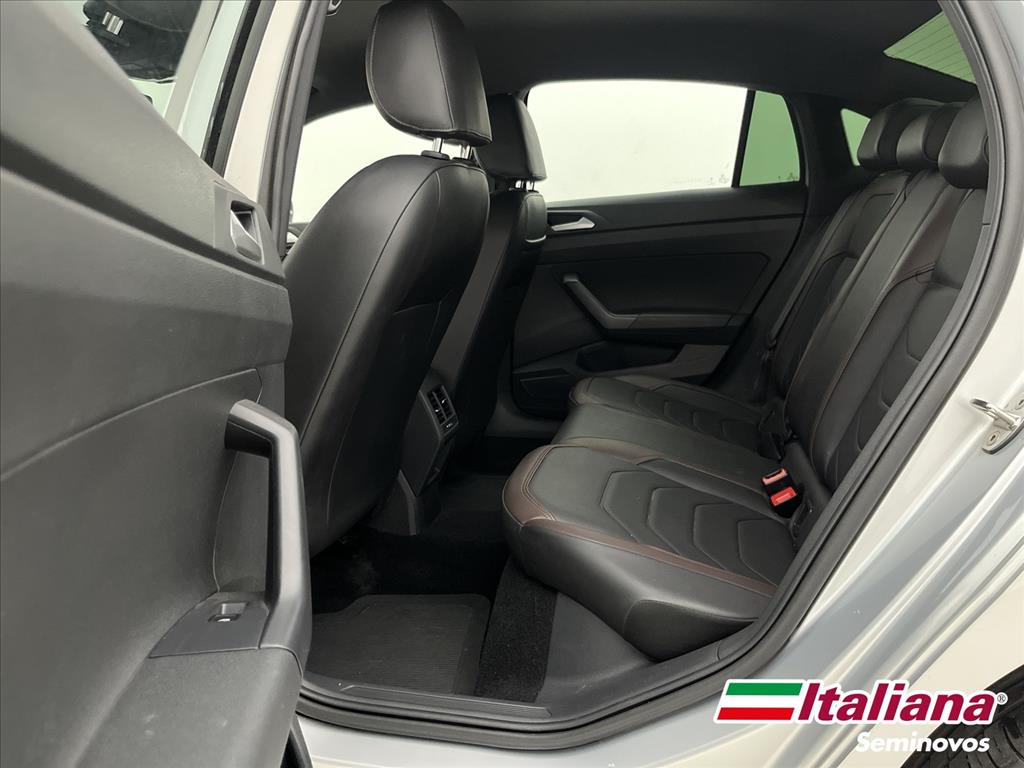 VIRTUS 1.0 200 TSI HIGHLINE AUTOMÁTICO15