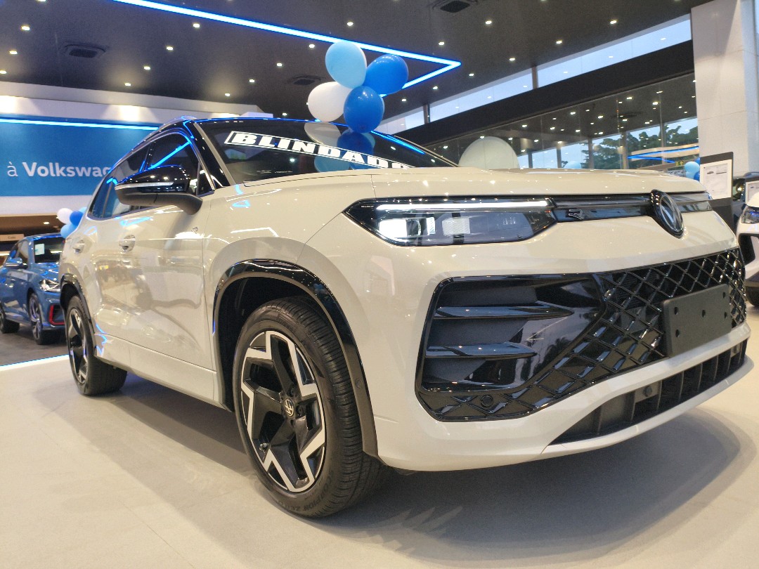 TIGUAN 2.0 350 TSI GASOLINA R-LINE 4MOTION AUTOMÁTICO1