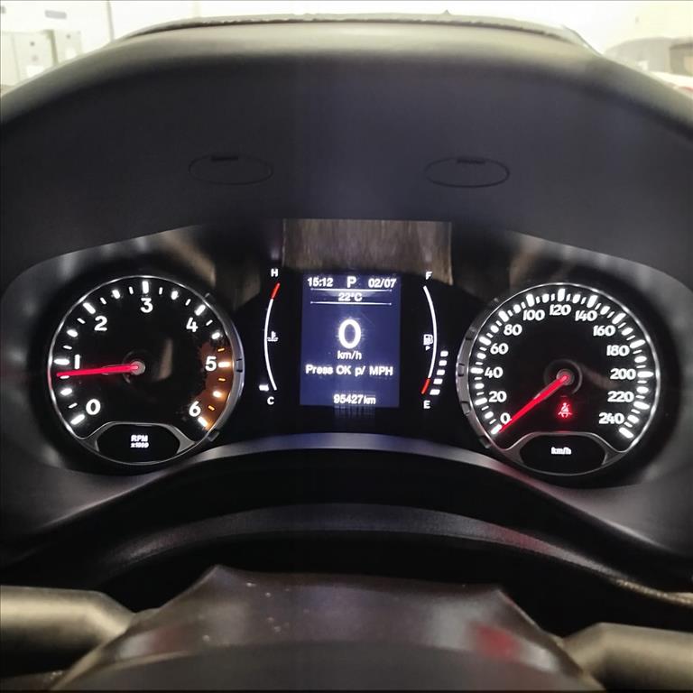 RENEGADE 1.8 16V FLEX LONGITUDE 4P AUTOMÁTICO