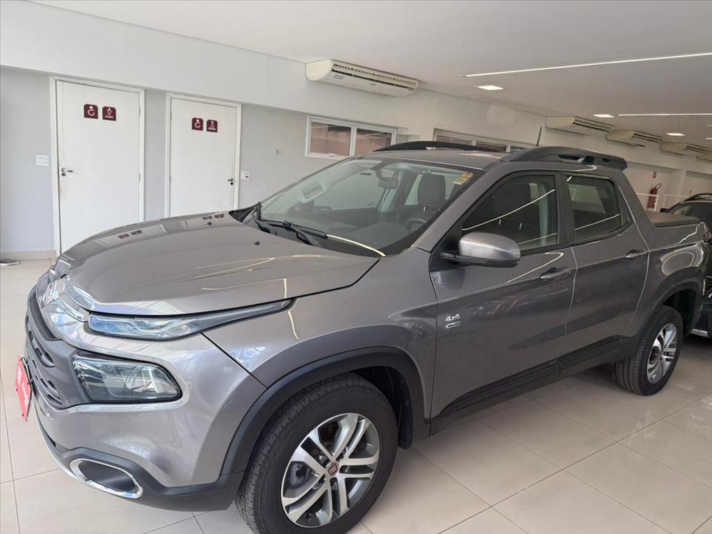 TORO 2.0 16V TURBO DIESEL FREEDOM 4WD AT94