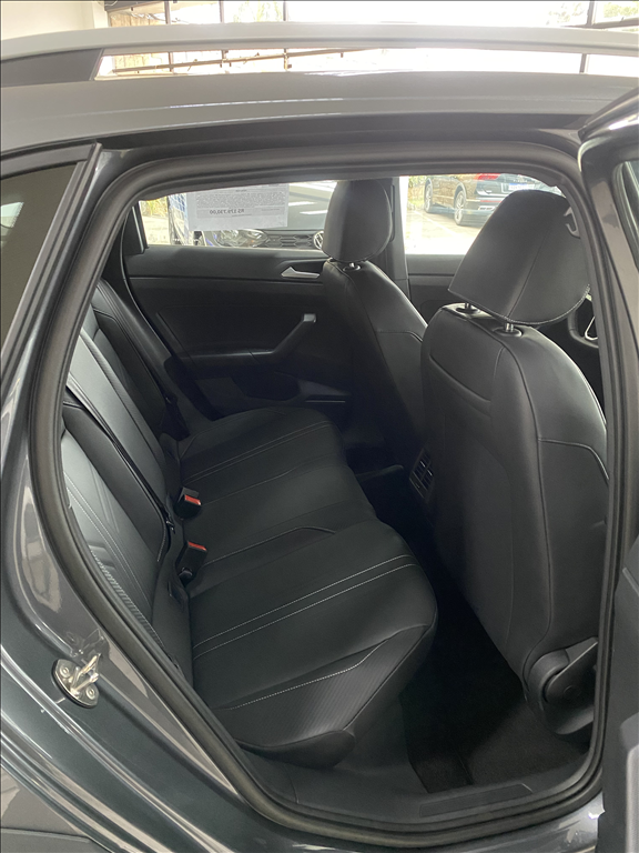 NIVUS 1.0 200 TSI TOTAL FLEX HIGHLINE AUTOMÁTICO6