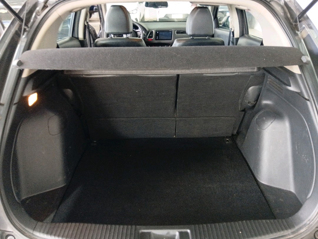 Honda-HR-V-1.8 16V FLEX TOURING 4P AUTOMÁTICO