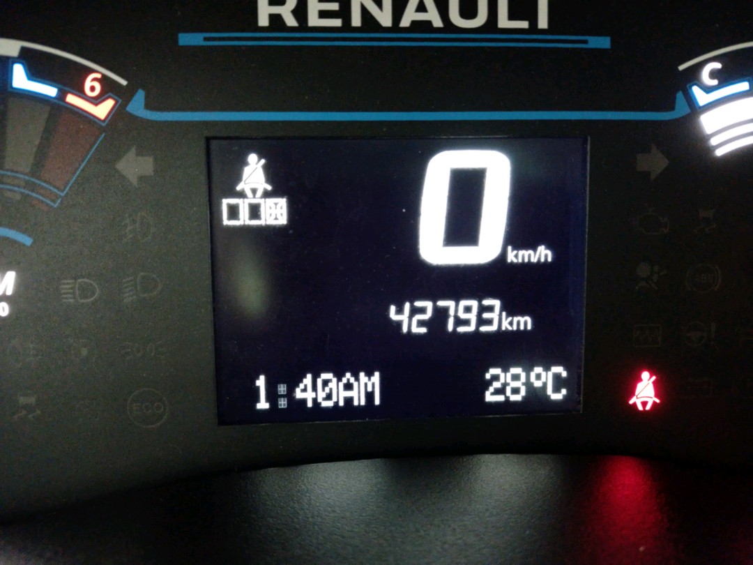 Renault-KWID-1.0 12V SCE FLEX ZEN MANUAL