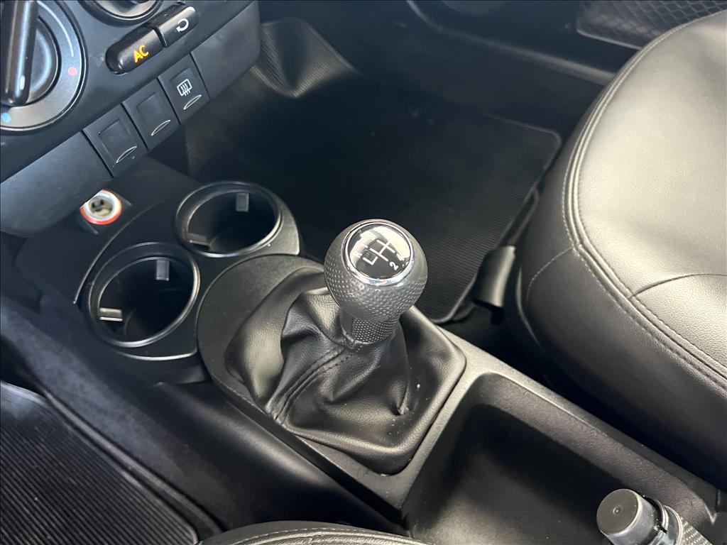 NEW BEETLE 2.0 MI 8V GASOLINA 2P MANUAL16