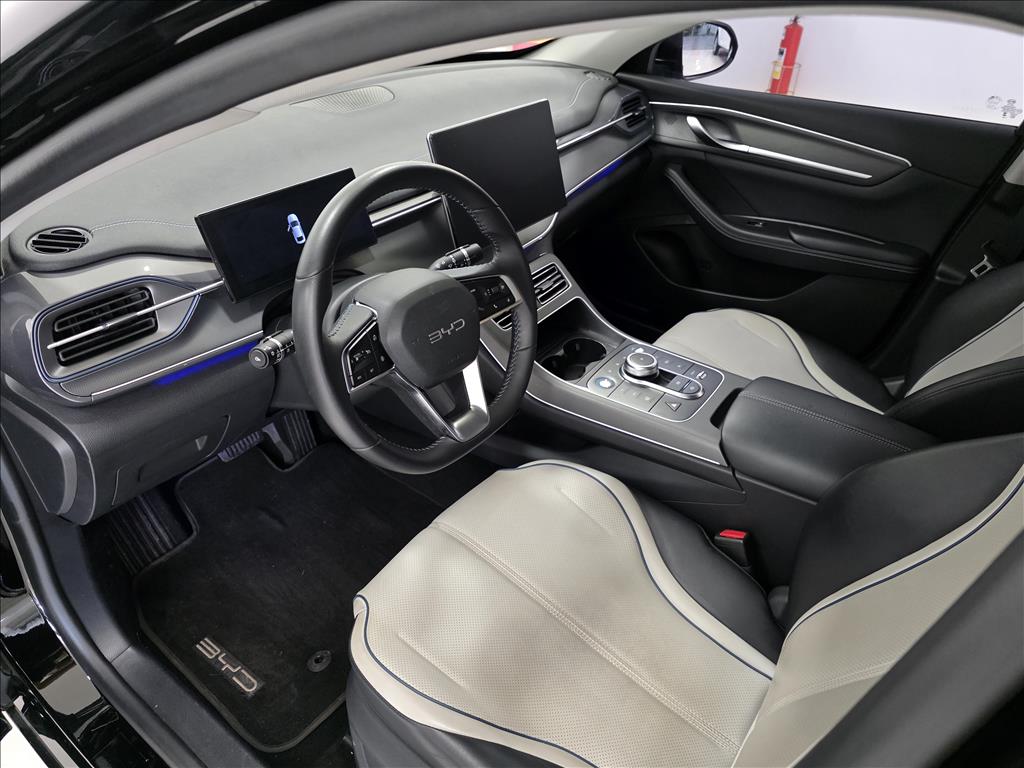 KING 1.5 DM-I PHEV GS AUTOMÁTICO6