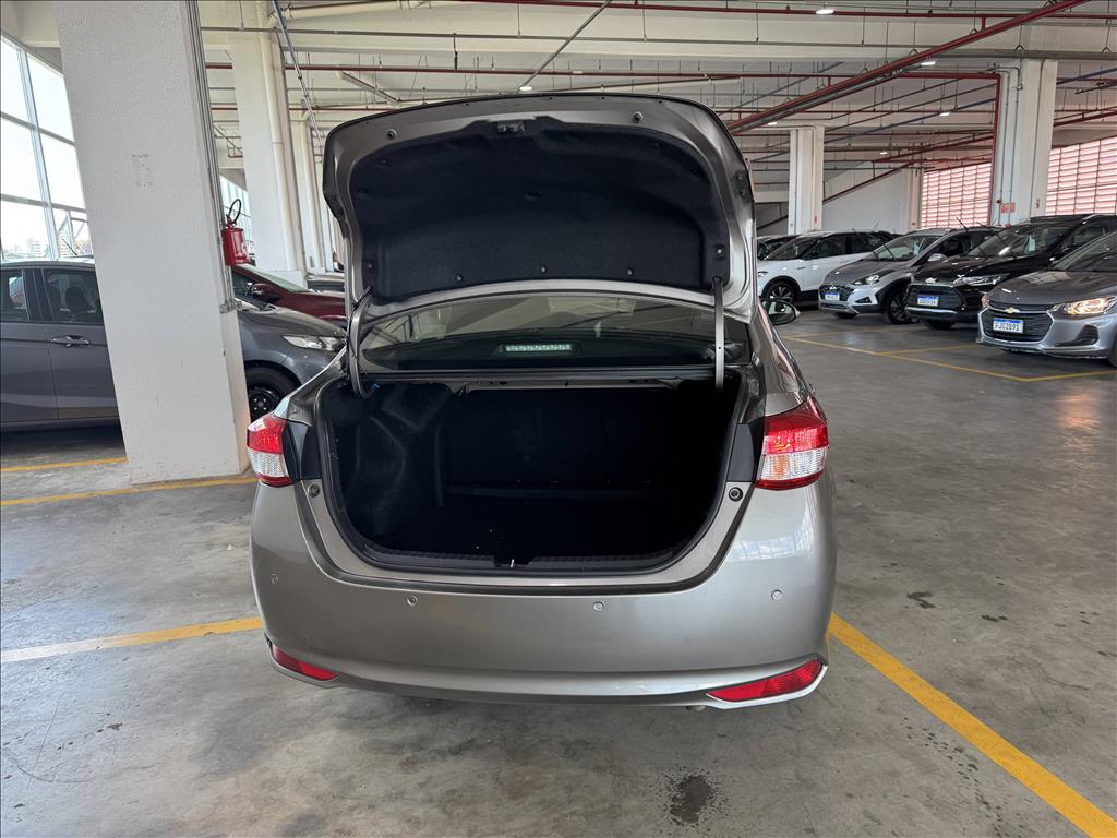 YARIS 1.5 16V FLEX SEDAN XL MULTIDRIVE12