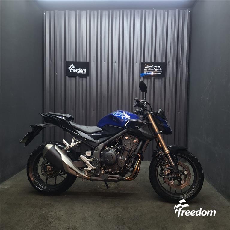 Moto HONDA do modelo CB 500F ABS 2023/2024