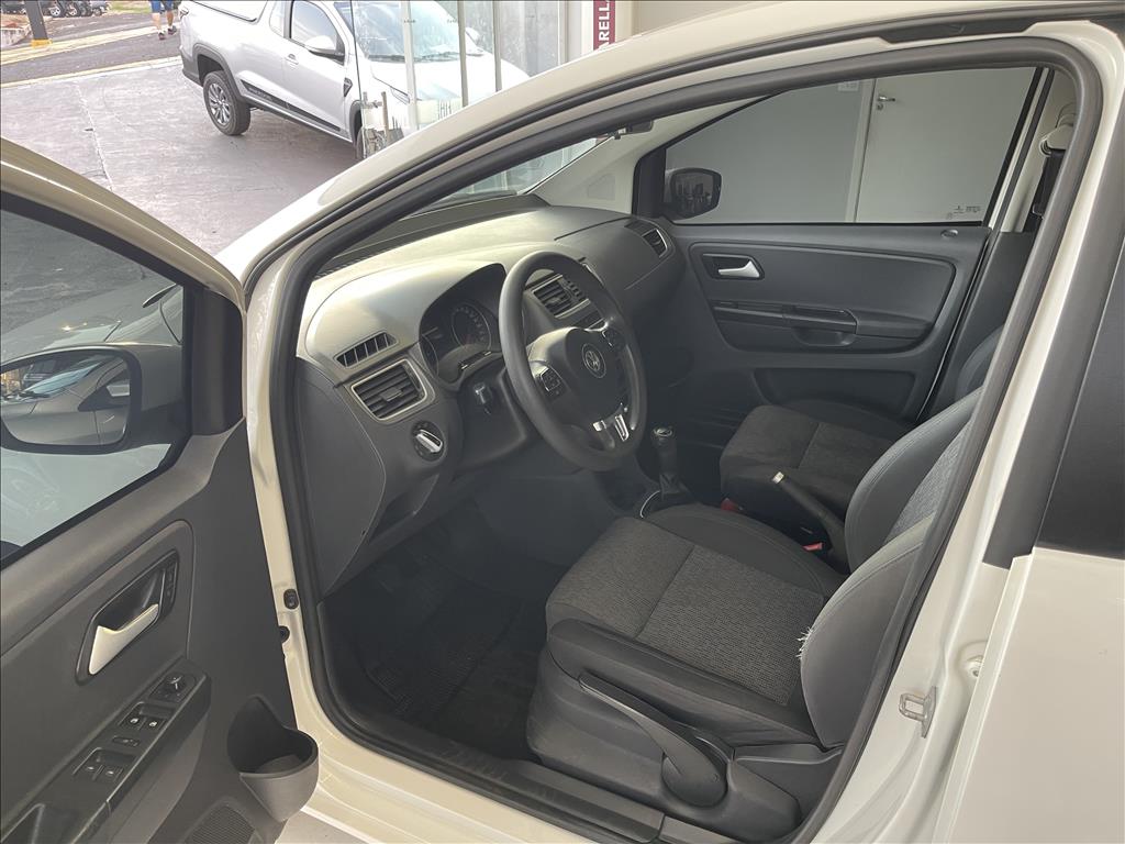 FOX 1.6 MI 8V FLEX 4P MANUAL